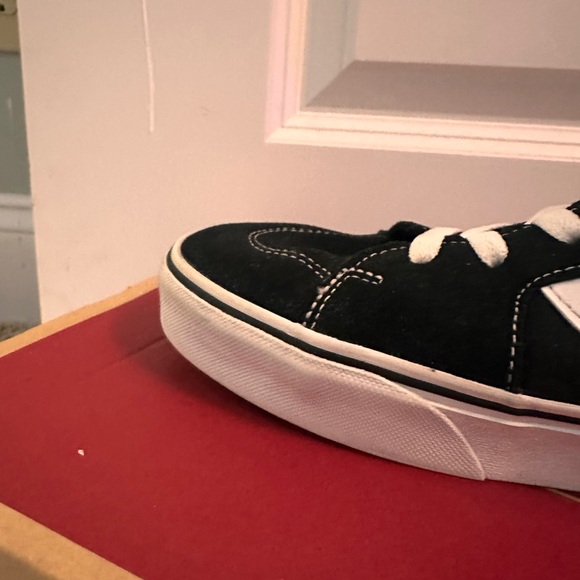 Vans Men's Black High-Top Sneakers - Picture 5 of 13